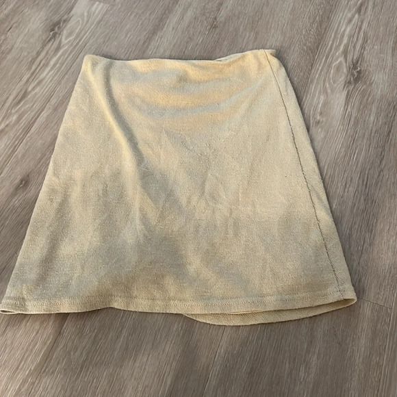 Princess Polly Tan Skirt - Picture 3 of 3
